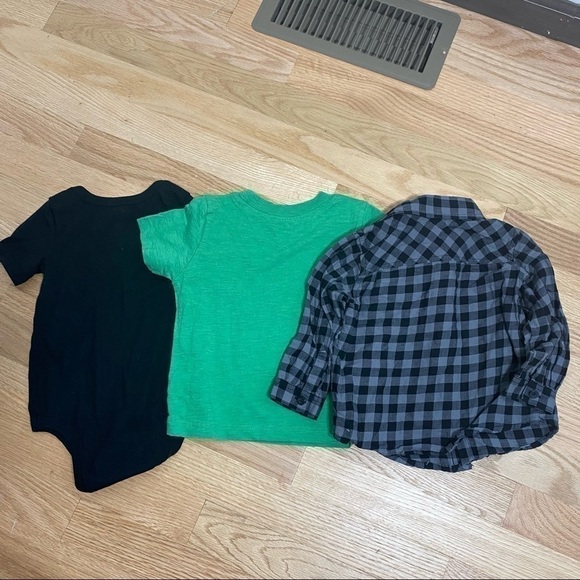 12 Month Boys Top Bundle Teenage Ninja Turtles Gray Old Navy Plaid Naps Onesie - Picture 9 of 9